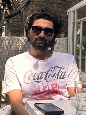  Vivek Mandle